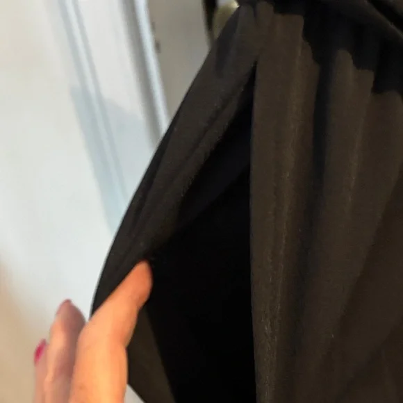 LuLaRoe Classic Black jumper- NWOT - Picture 6 of 7